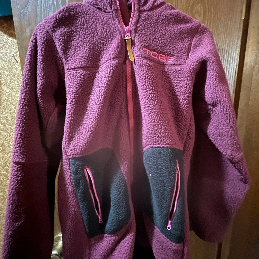 Tobe Maroon and Black Fleece Jacket